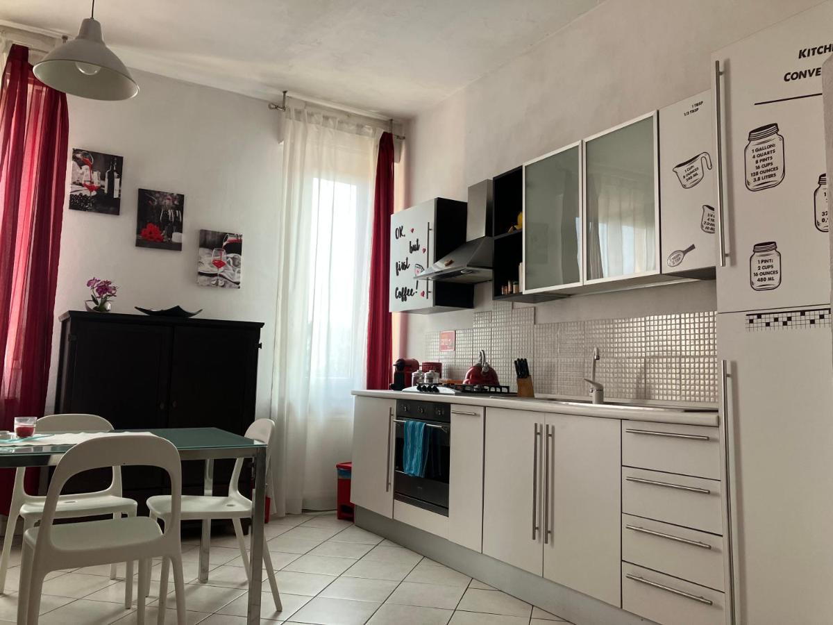 Appartamento Incantevole A Парма Екстериор снимка